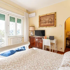 Affittacamere Colombo Penthouse Wi Fi Netflix Ac, Roma